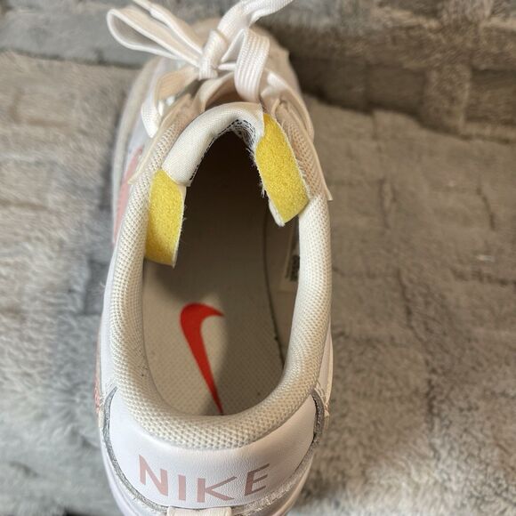 Nike Blazer Platform Low Sneaker Athletic White Pink Glaze Womens Size 7.5 - Picture 8 of 14